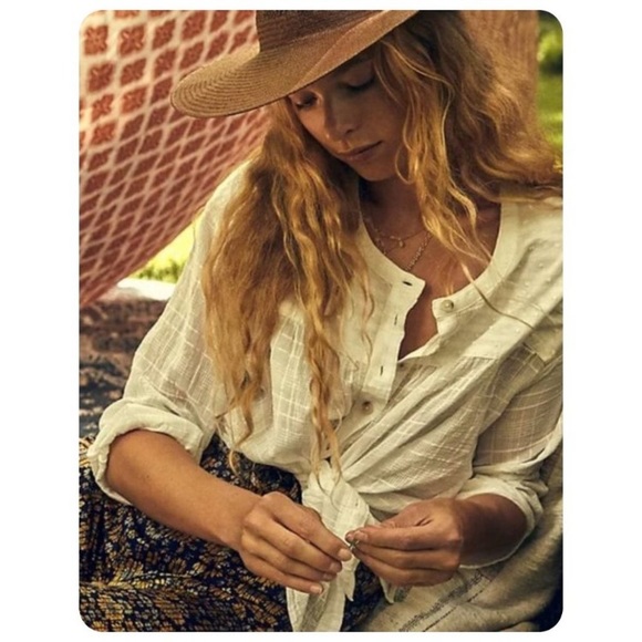 Anthropologie - Pilcro - Mila White Button Down Shirt - Picture 2 of 8